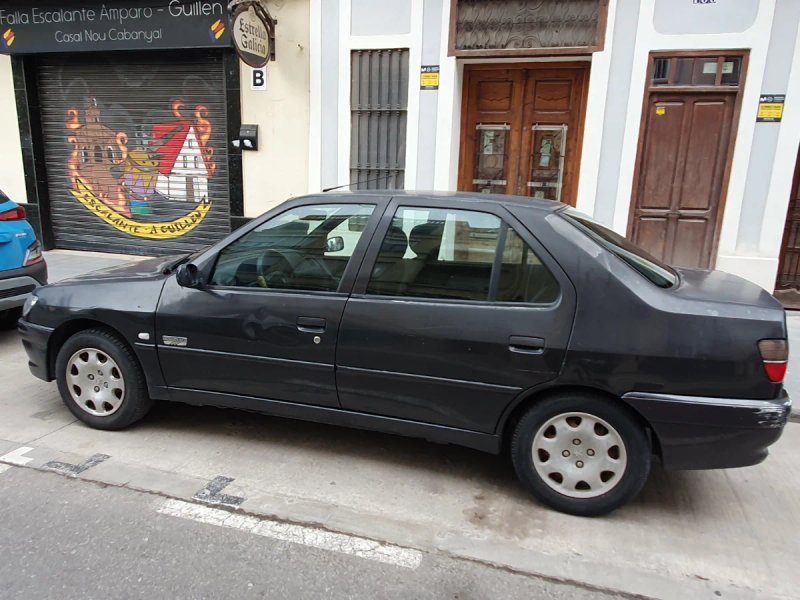 Peugeot 306 gasolina – ITV 2027 – 2º dueño - foto 1