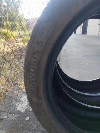 Neumáticos Barum Bravuris 5 HM 225/45 ZR 18 95Y