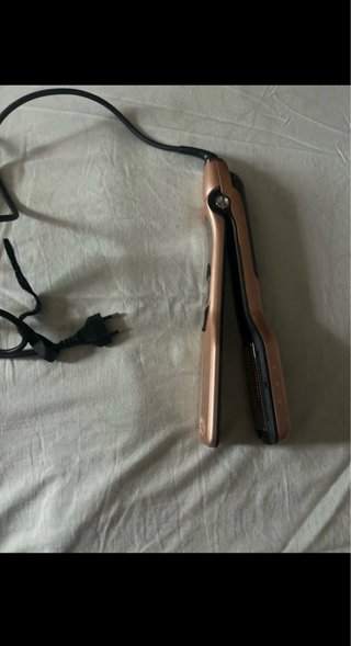 Plancha de pelo Steam dorada