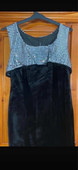 Vestido corto fiesta lentejuelas y terciopelo