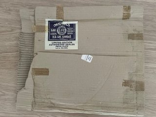 Placa metálica Lee Originals Limited Edition Autho