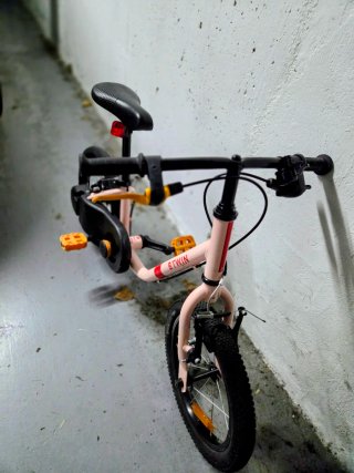 Bicicleta Btwin Evolutiva con Pedales