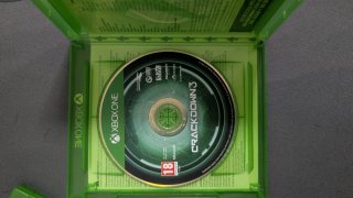 Xbox One S 1 TB + Mando Elite v1 + 4 Juegos