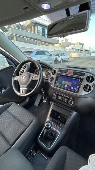 Volkswagen Tiguan 2011