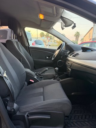 Renault Megane sport tourer