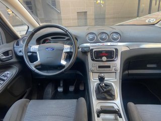 Ford C-Max 2.0 TDCi 110 Powershift Trend
