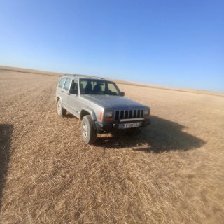 Jeep Cherokee 2000