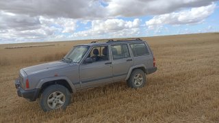 Jeep Cherokee 2000