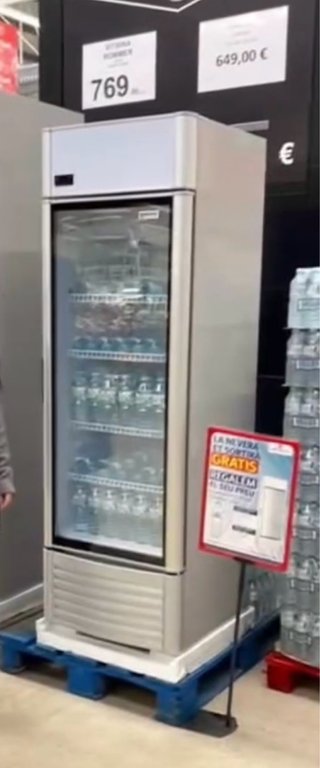 Nevera expositora refrigerada