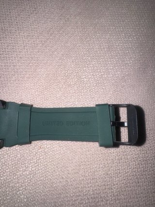 Reloj Calgary Negro y Verde