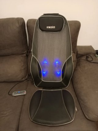 Masajeador de espalda y asiento HoMedics con mando