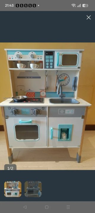 Cocinita de madera infantil