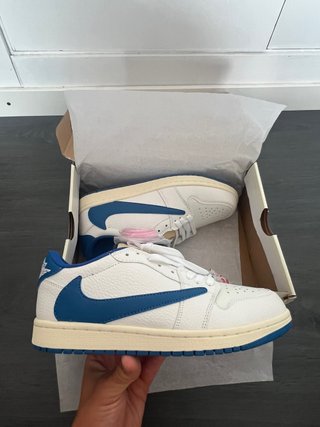 Nike Travis Scott