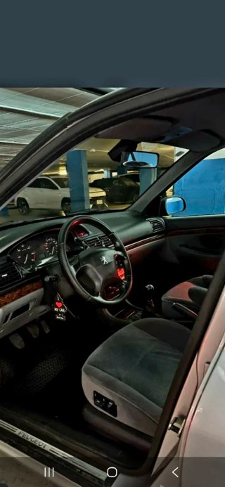 Peugeot 406 2001