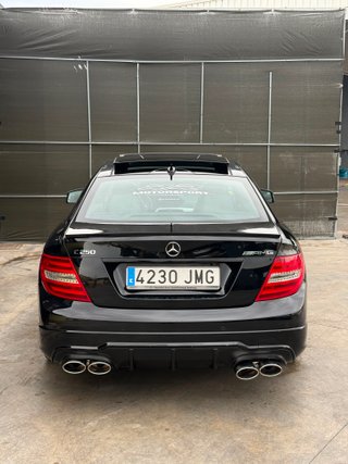 Mercedes-Benz Clase C250 pack AMG