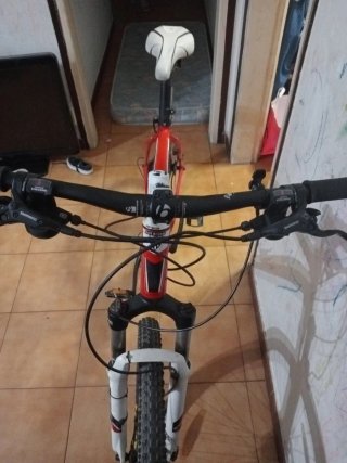 Bicicleta descenso Trek 4700 four series 7 (19,5)