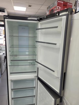 ☆NEVERA MARCA HAIER COMBI NOFROST A☆