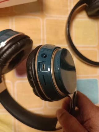 2 Cascos Inalámbricos Negros