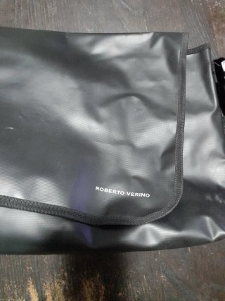 Bolso impermeable Roberto Verino negro