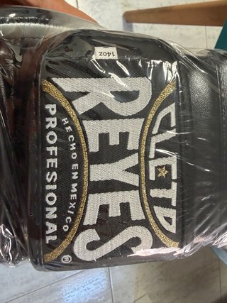 Guantes Boxeo Cleto Reyes 14 oz Negros