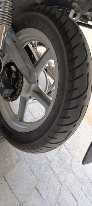 Honda CB 250 Naked Negra