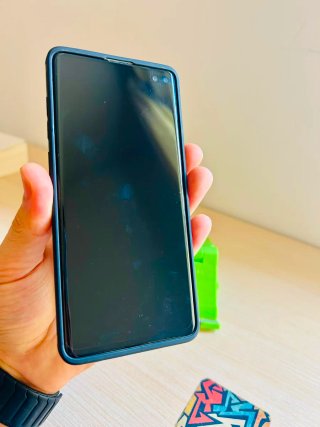 Samsung S10