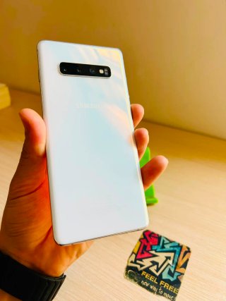 Samsung S10