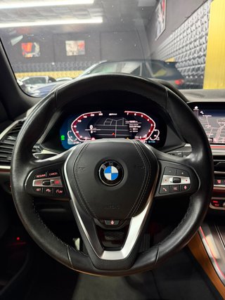 BMW X5 2021