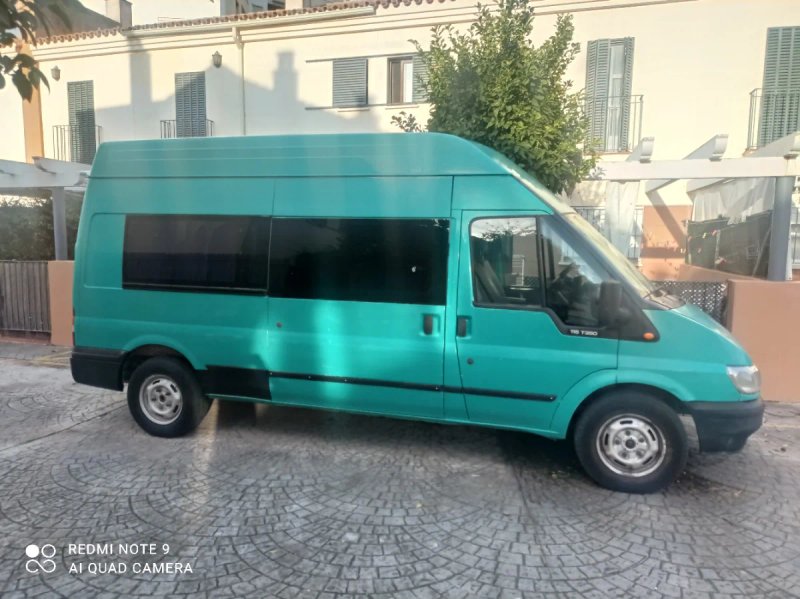 Ford Transit 2005 - foto 1