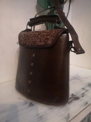 Bolso Piel  Labrado  vintage