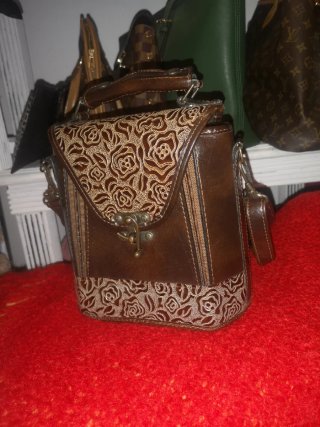 Bolso Piel  Labrado  vintage