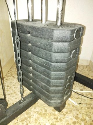 Máquina de gimnasio multifunción