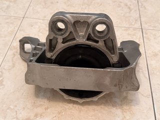 Soporte de motor, taco motor Volvo S40 II y V50