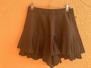 Falda pantalón Zara plisada negra