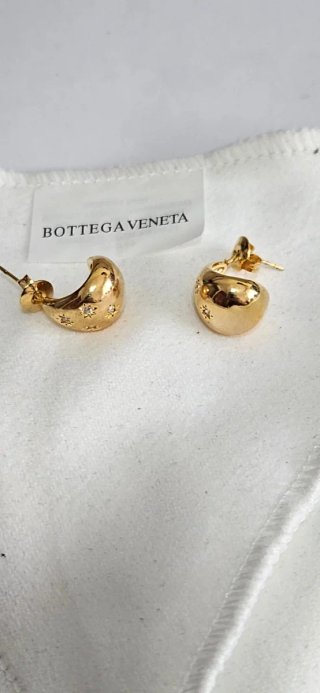 Pendientes Bottega Veneta