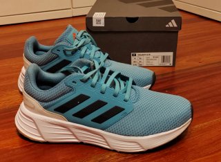 Adidas Talla 42.5 Azul/Blanco