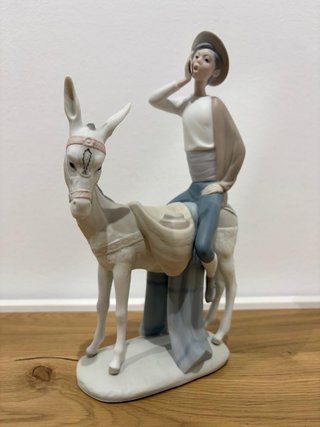 Figura Lladró Porcelana Niño en Burro