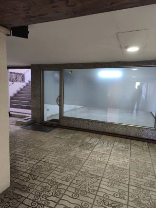 Local, bajo comercial en  Linares Rivas