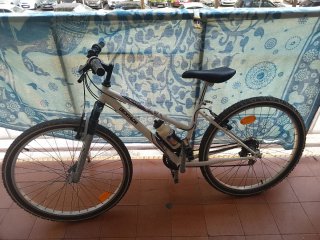 Bicicleta Decathlon Blanca