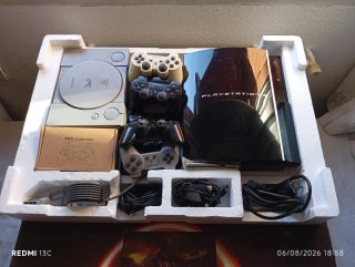 Consola PS1 y PS3 con 10 mandos y juegos