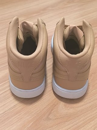 Zapatillas Nike Beige Talla 37.5