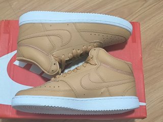 Zapatillas Nike Beige Talla 37.5