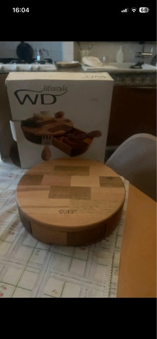 Tagliere WD in legno