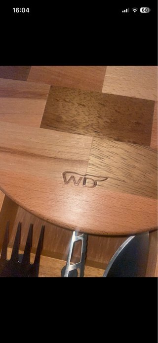 Tagliere WD in legno