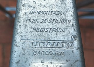 Baca de coche antiguo. Se aceptan ofertas.