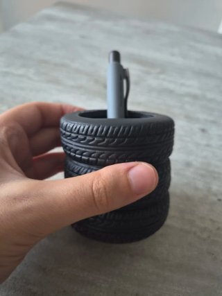 Portapenne vintage gomme