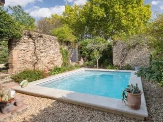 Piscina de lujo mármol y piedra