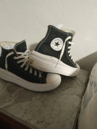 Converse plataforma negras talla 41.5