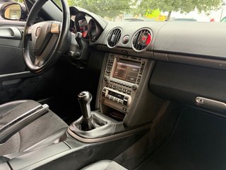 Porsche Cayman 987 2.7 Manual