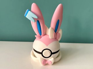 Bola Sylveon Pokémon - Pokébola Funcional